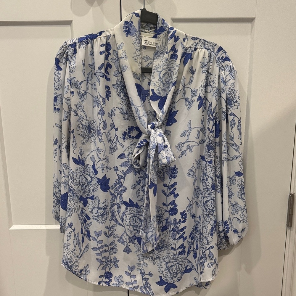 New York and Company White and Blue Floral Blouse
